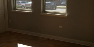 2205 Greenery Ln Gallery 15