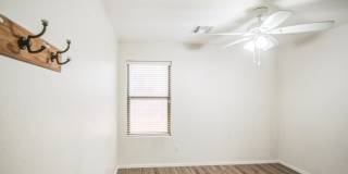 43205 W Roth Road Gallery 17