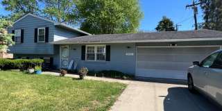 5723 Lake Manor Drive Gallery 1