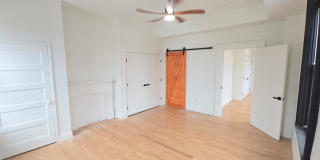 1205 Lee Street - 3 Gallery 8
