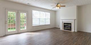 Beautifully maintained 4 bedroom, 2.5 bathroom home for rent in South Chesapeake! Gallery 16