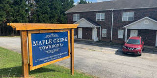 Maple Creek Townhomes Gallery 1