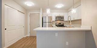 1800 Eastlake Apts (Scenic) Gallery 10
