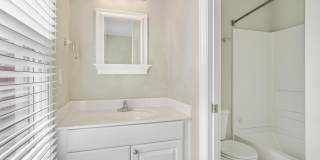 319 W 2nd Avenue Gallery 24