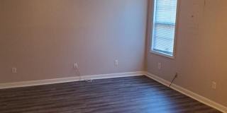House for Lease -2505 Douglas Gallery 4