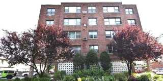 275 Hoym Street 2E Gallery 1