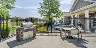 Randall Highlands Apartment Homes Gallery 15