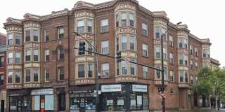907 West School St. Gallery 1