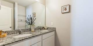 1253 Manor Drive Gallery 23