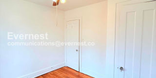 3209 West Grand Street Gallery 17