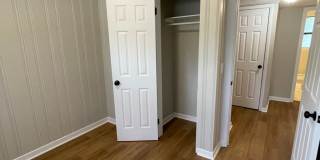 **4/2 Single Family home Available Now!!** Gallery 13