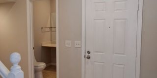 Spacious & Great Design Home in Suisun Gallery 13