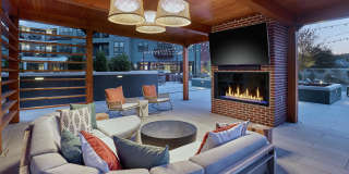 333 North Broad Gallery 38