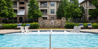 Walton Lakes Gallery 10