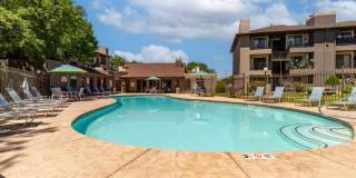 Candlelight Square Gallery 17