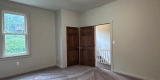 Spacious 4 Bedroom 1 Bathroom Single Family Home (Perry South) Gallery 19