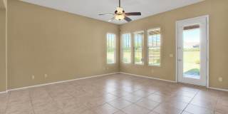 Gorgeous 4 bedroom home in amenity rich Verrado! Gallery 13