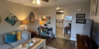 1307 sherry Lane Gallery 12