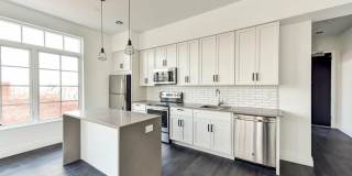 The Lamont Apartments Gallery 9