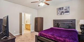 2210 Onion Creek Parkway Gallery 12