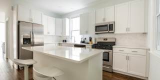 2252 N Lawndale Ave Gallery 10