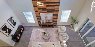 Bold Contemporary Sarasota Luxury Home. 4 Beds/ 4 Baths. Private Pool and Summer Grill. Gallery 42