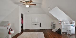 5br,1.5ba, FREE off-street parking, huge front porch, central AC, big backyard, recently remodeled, FREE washer/dryer  & 1 min walk to High St. Gallery 33