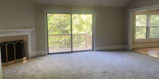 15550 26th Ave N Apt D Gallery 1