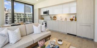 Lilia Waikiki Gallery 24