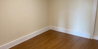 15-17 Railroad Square Gallery 11