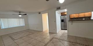 Spacious 2 bedroom 2 bathroom condo in gated community Gallery 6