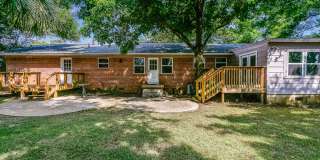 4 bedroom home in Cordova Park Gallery 24