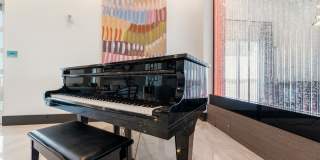 The Vivien Gallery 68