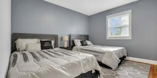 1143-1145 Roe Avenue Gallery 29