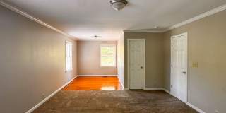 Beautiful Tri Level Home in Vanstory Hills Gallery 16