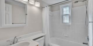 UTILITIES INCLUDED! 2 Bedroom Condo Near Huntington Station Gallery 14