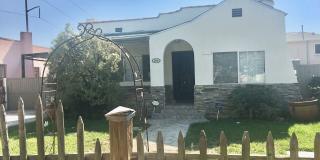 304 West Hillcrest Boulevard Gallery 1