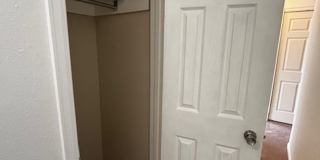 Cute 5 Bedroom 3 Bath Single Family Home Gallery 17