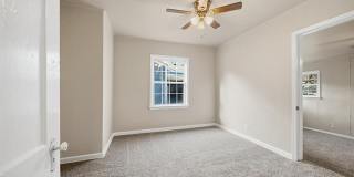 250 S Richmond Avenue Gallery 12