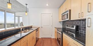 155 S COURT Avenue Gallery 10