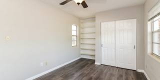 402 Ariana Avenue Gallery 10