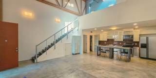 1 Bed 1.5 Bath Loft in Desired Emeryville/Oakland Neighborhood Gallery 7