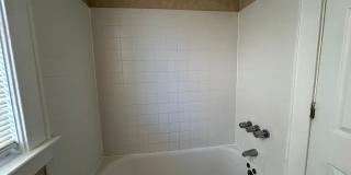 College St 2619 Gallery 11