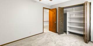 Spacious 3 Bedroom/ 3 Bath Townhouse Spacious 3 Bedroom/ 3 Bath Townhouse Gallery 14