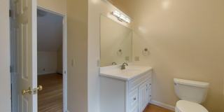 9 Bedlow Ave Gallery 14