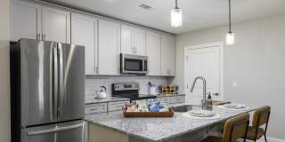 Riverwalk Grand Gallery 7