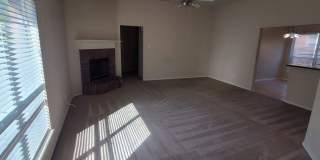 Clean North East Home - O'Conner & IH35 Gallery 5