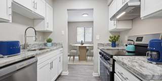 Stonesthrow Apartment Homes Gallery 3