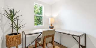 50 Deer Park Ave Gallery 4