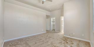 3 Bedroom With Newly Remodeled Kitchen And Bathrooms! Gallery 13